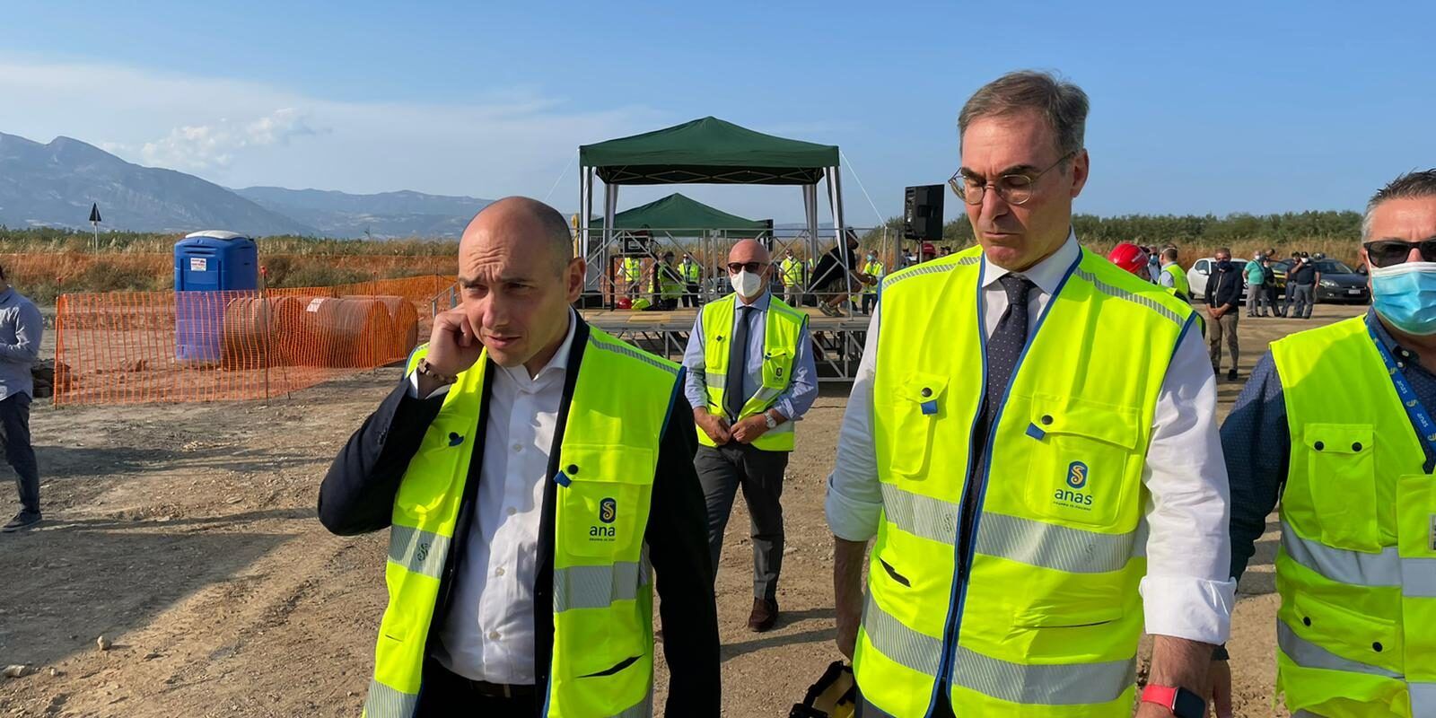 Statale 106, illustrato il piano strategico delle opere. Sopralluogo sui cantieri del Terzo Megalotto