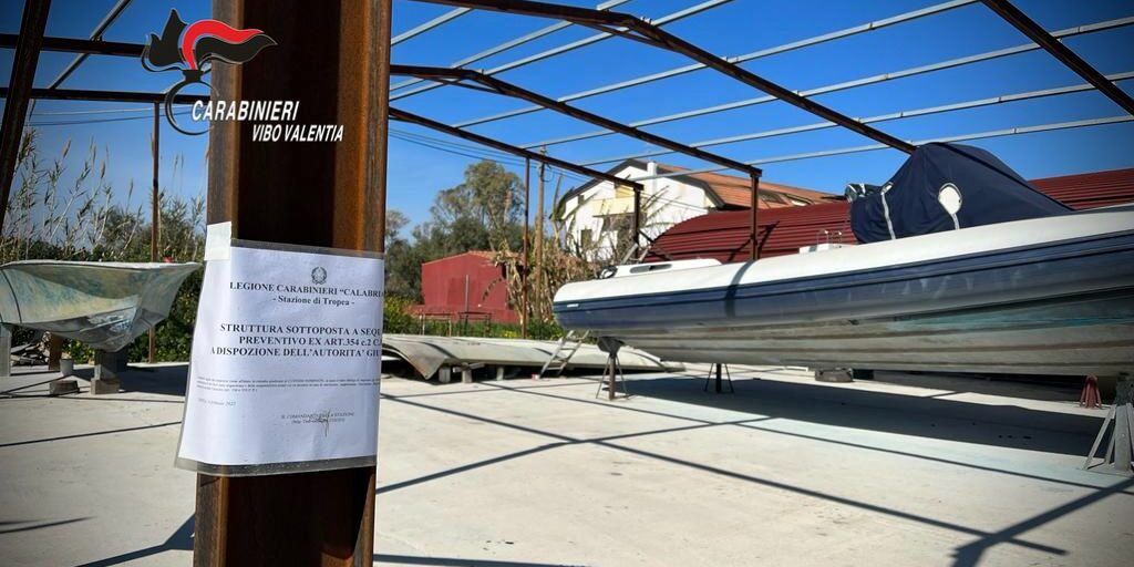 Tropea, sequestrati capannone e discarica abusiva in zona soggetta a vincoli ambientali – VIDEO E FOTO