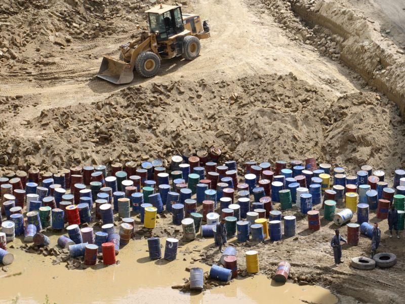 Rifiuti tossici, paura a Lattarico: esposto del sindaco