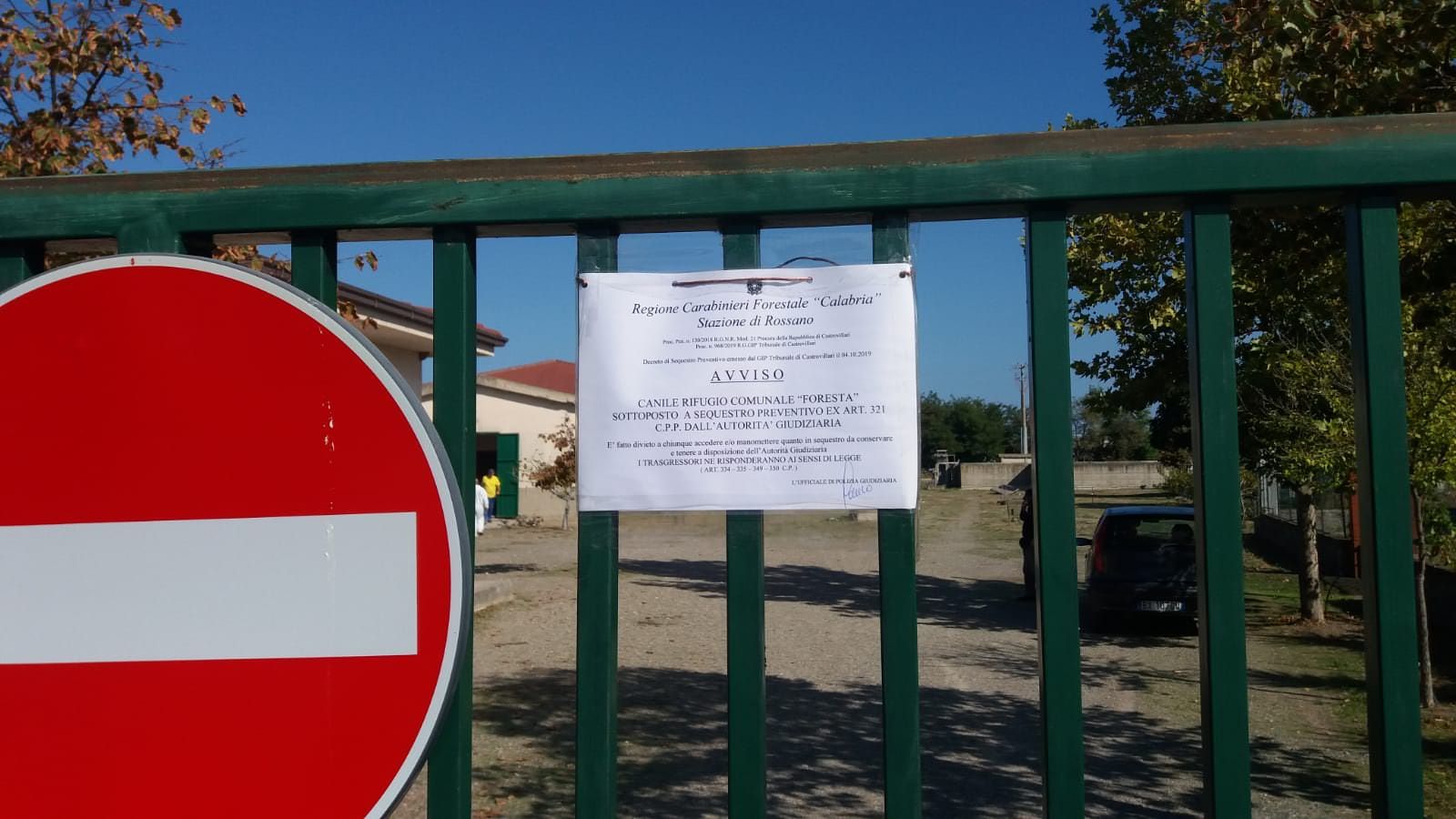 Sequestrato il canile di Rossano, 9 indagati tra cui l'ex sindaco e l'ex commissario