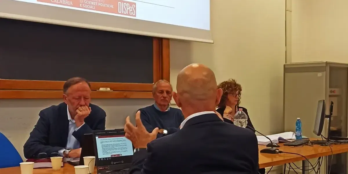 Laurea d’eccellenza dal carcere: l’Unical celebra il primo dottore di ricerca detenuto