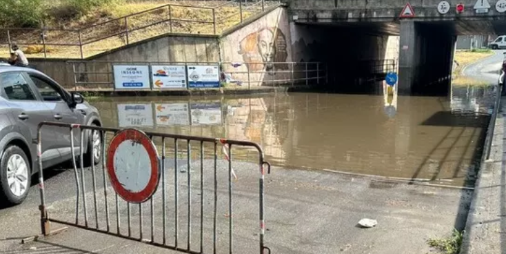 Maltempo, il sindaco di Nocera Terinese: «Pesanti disagi, siamo nell’emergenza totale»