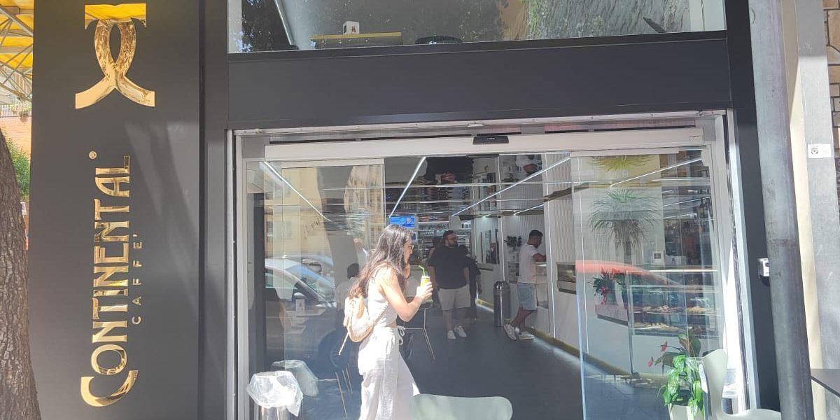 Se il trasloco di un bar storico fa crollare le certezze dei cosentini