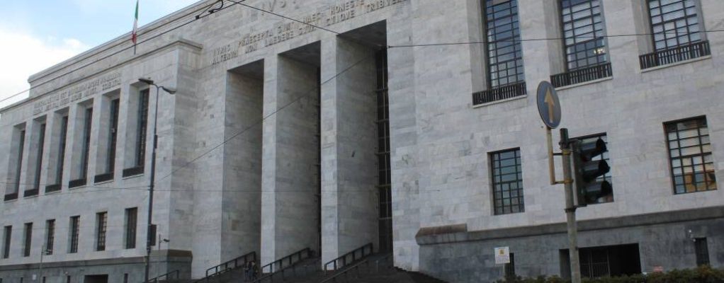 Nell’ufficio dell’ex autista del gip anche armi e “Gratta e Vinci”