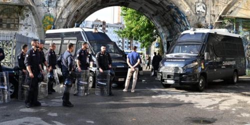 centro-sociale-leoncavallo-milano sgomberato