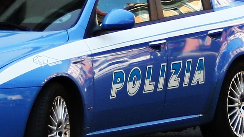 Anziana rapinata a Reggio, due arresti