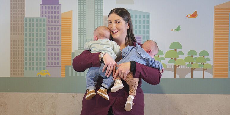 Nata con il cuore a metà diventa mamma di due gemelli