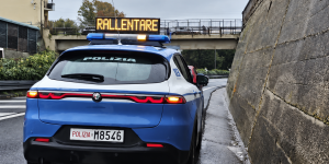 Incidente sull’A2 a Reggio Calabria, coinvolti 15 veicoli: due feriti e carreggiata chiusa