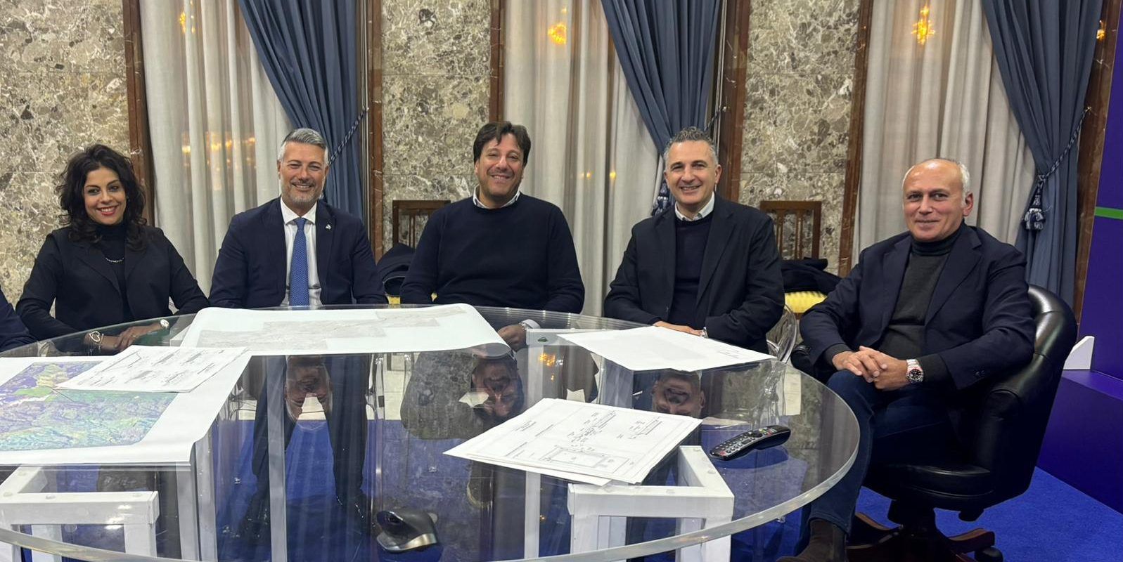 “Strada dei Bruzi”, incontro tra sindaci per la mobilità tra Cosenza, Valle del Crati e Tirreno