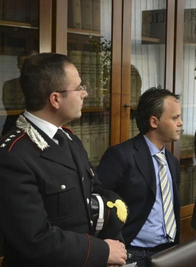 Sangue infetto, pm: tutti a processo