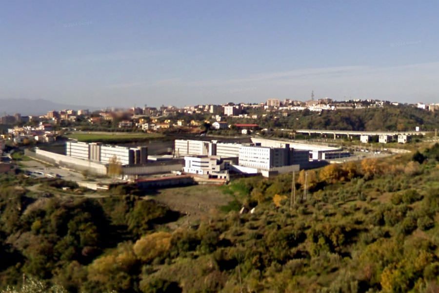 Terreno abbandonato diventa un vigneto per aiutare i detenuti