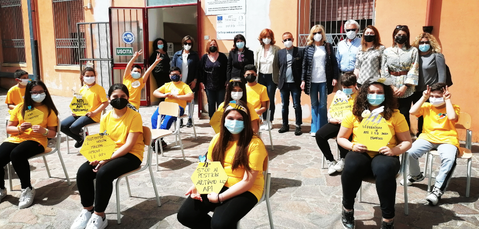 “Oasi delle api – Saving Bees”, il progetto di Soroptimist e Club Unesco di Catanzaro