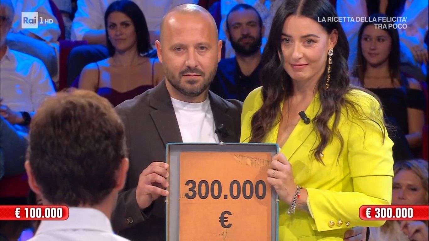 La Calabria “trionfa” ad Affari Tuoi: Francesca vince i 300 mila euro
