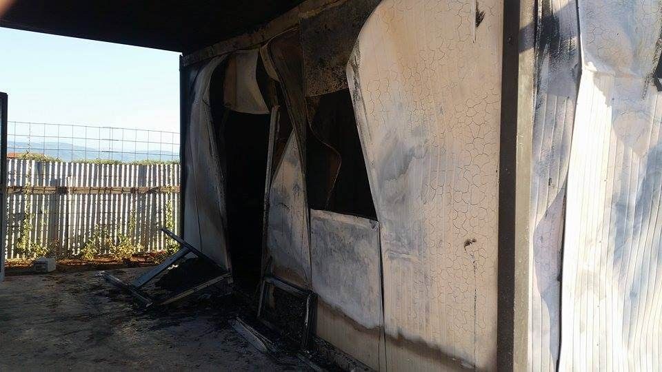 Lamezia, incendio nel cantiere della Cofer