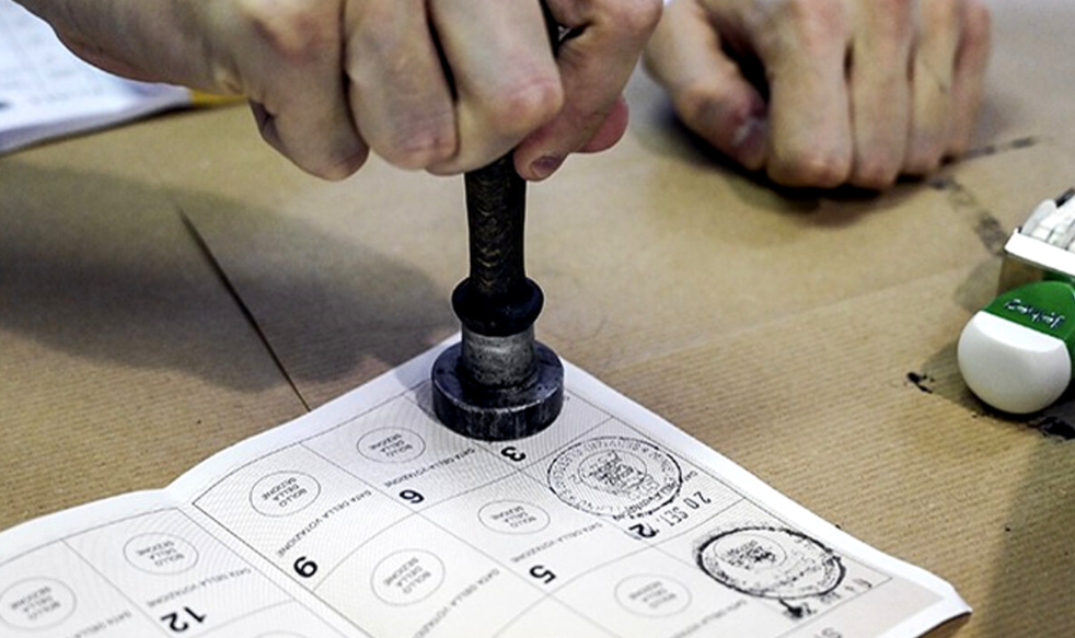 Elezioni in Calabria, nel primo giorno di voto affluenza al 47,71%