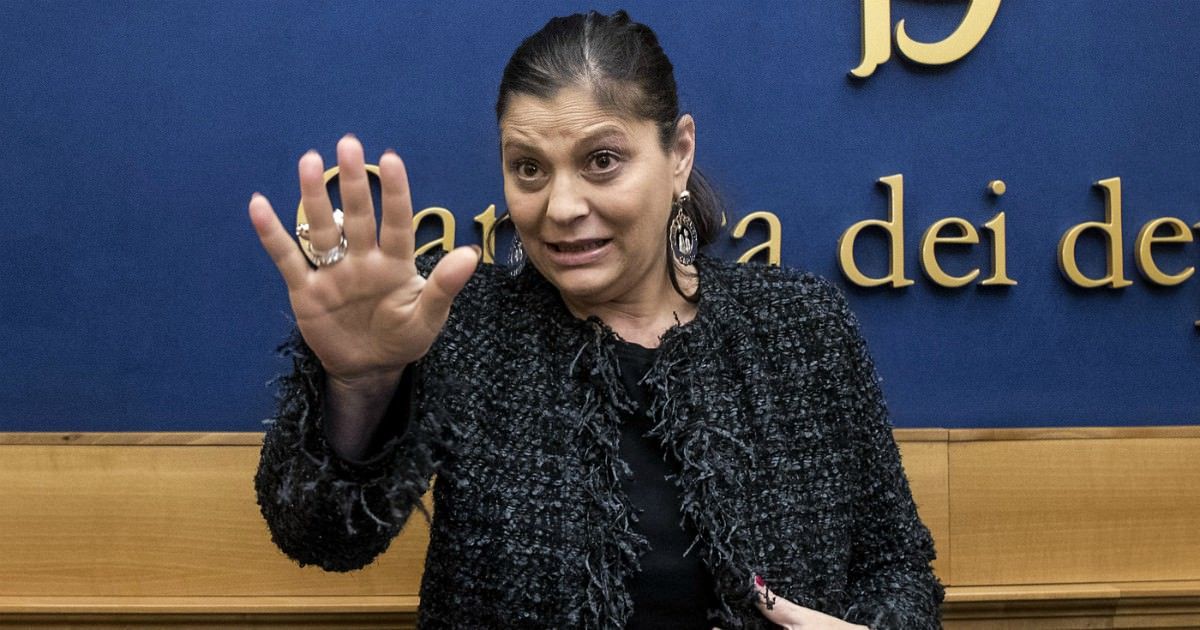 Mafia e politica, Santelli «non esclude» nuovi scandali (per gli altri)