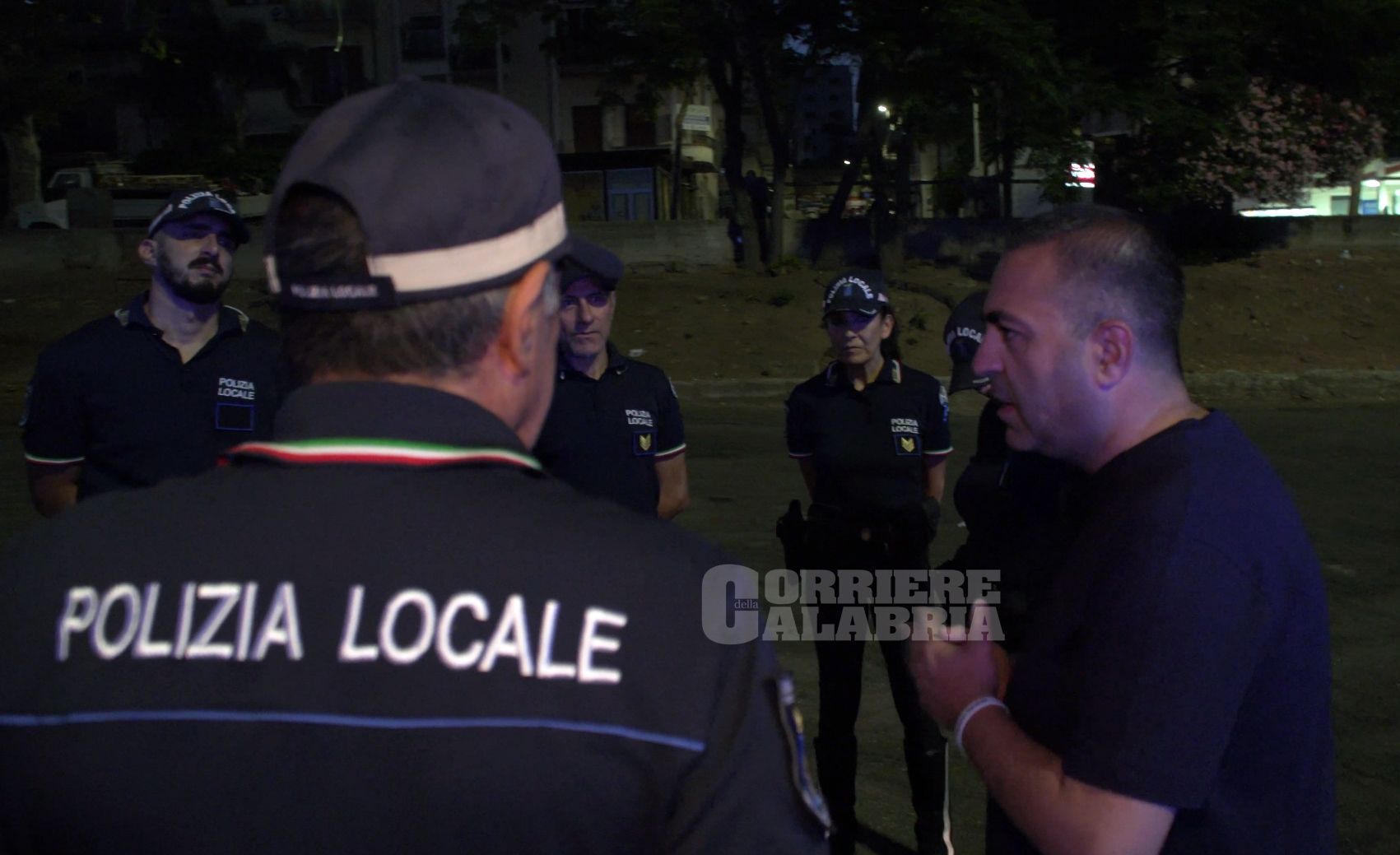 “Piazza pulita” a Reggio, 19 sanzioni. Cannizzaro: «Se qualcuno pensava che non facessimo sul serio, si sbagliava di grosso»