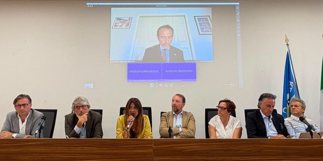 «Subito in campo Asp e associazioni di protezione animale con sterilizzazioni, canili sanitari e adozioni»