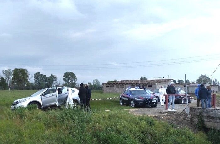 Giallo nel Lodigiano, 75enne trovato morto nella sua auto