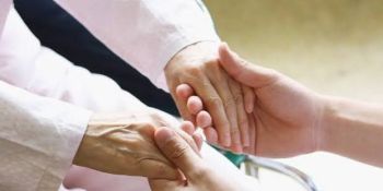 La “casa come primo luogo di cura”. Dalla Regione 4 milioni aggiuntivi per l’assistenza domiciliare