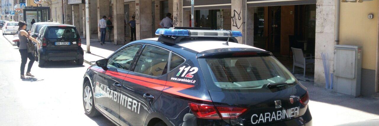 Accoltella in pieno centro a Cagliari un bengalese, arrestato