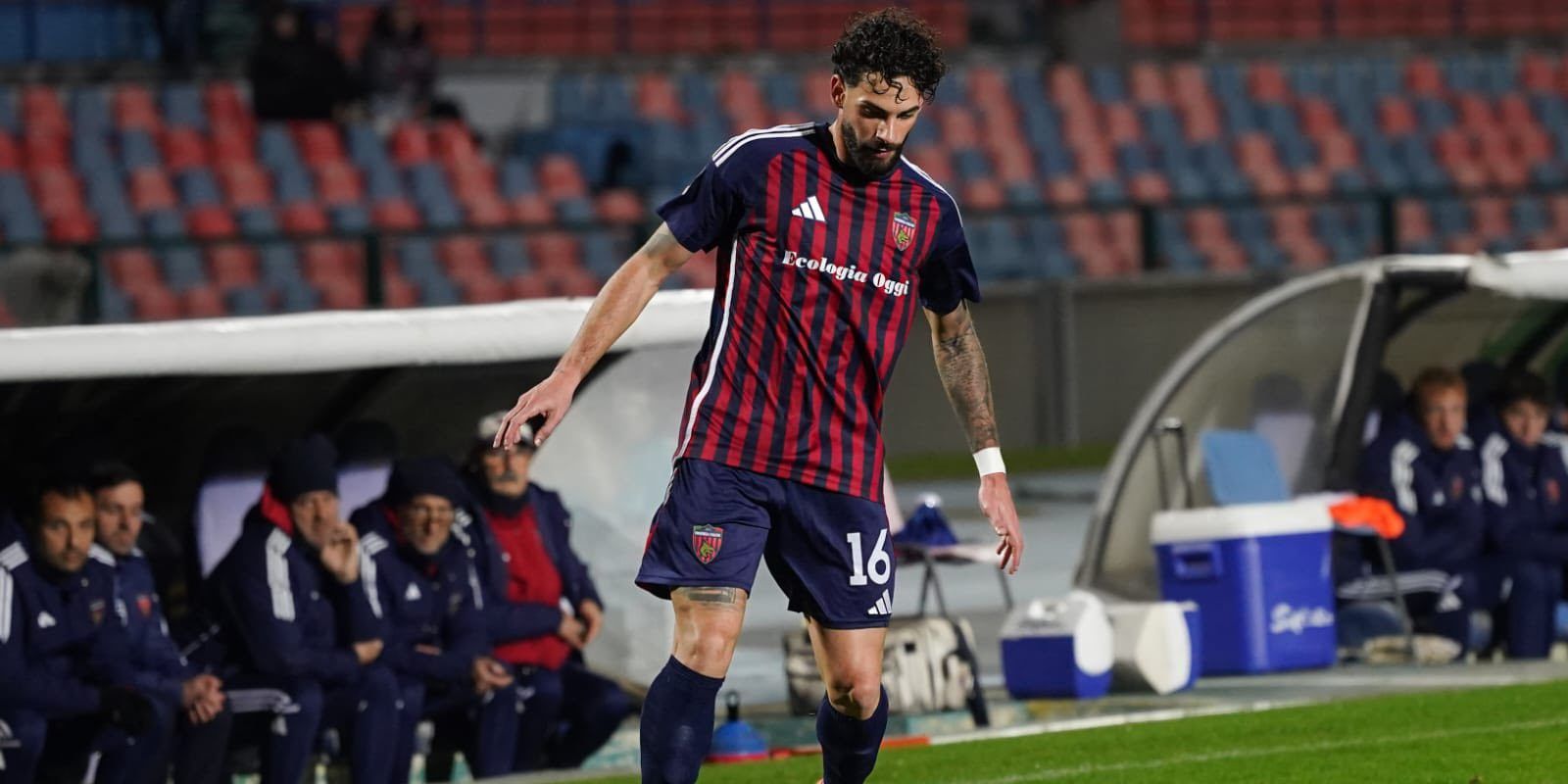 Cosenza calcio, cinque giocatori rinnovano fino al 2027