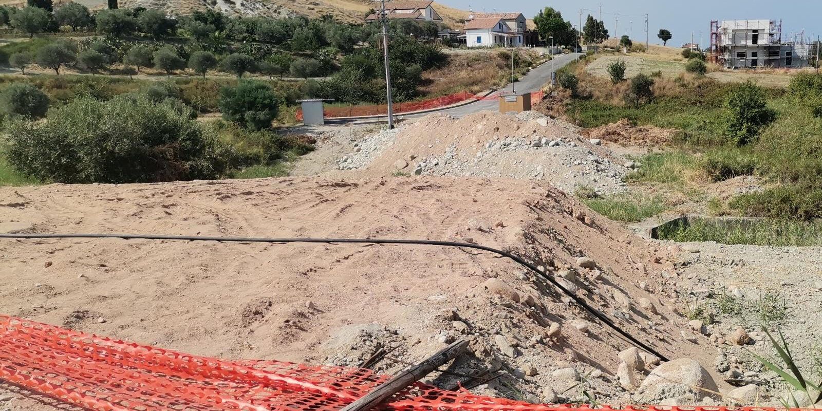 «A Santa Caterina Jonio calpestati i diritti della minoranza»