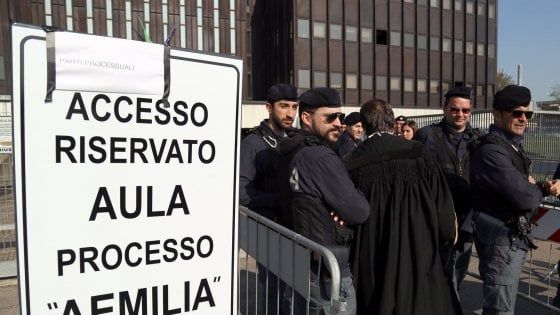 “Aemilia”, sequestrati beni per un milione di euro a un commercialista di origini crotonesi
