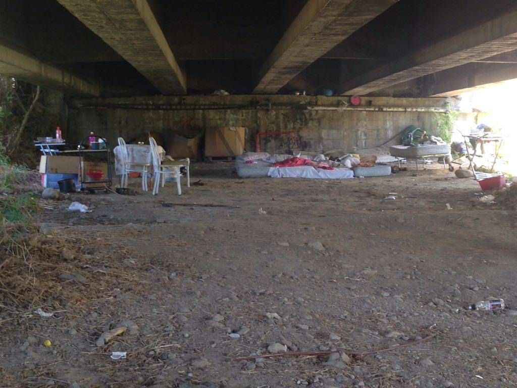 A Rende posti letto… sotto il ponte