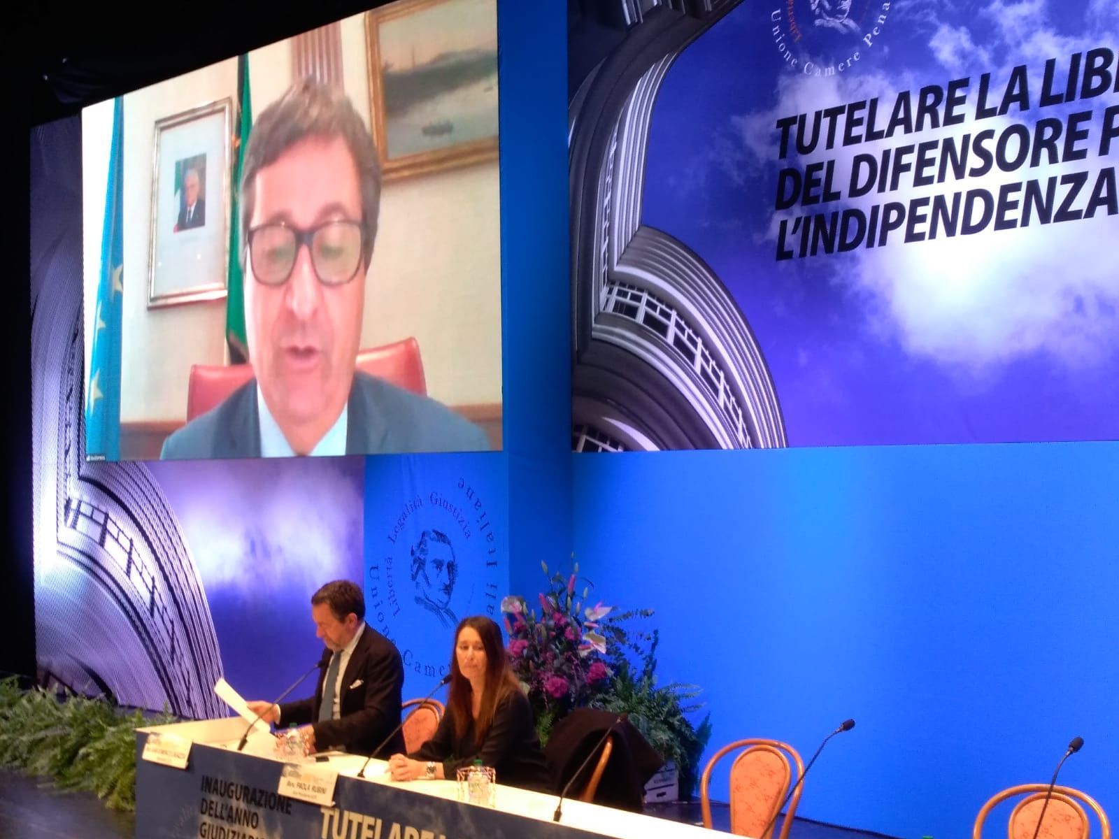 Ermini: «Delegittimare la magistratura indebolisce la libertà degli avvocati e viceversa»