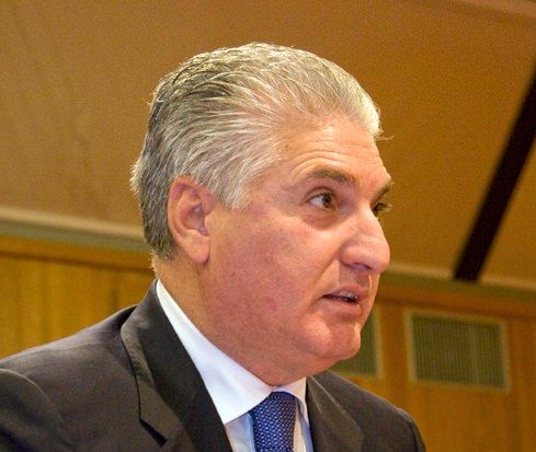 Regione, Magno al fianco degli “esperti”: «Si punti sul merito»