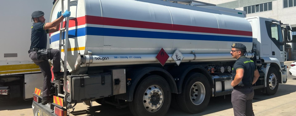Furbetti del carburante, 265 denunciati. C’è anche la Calabria