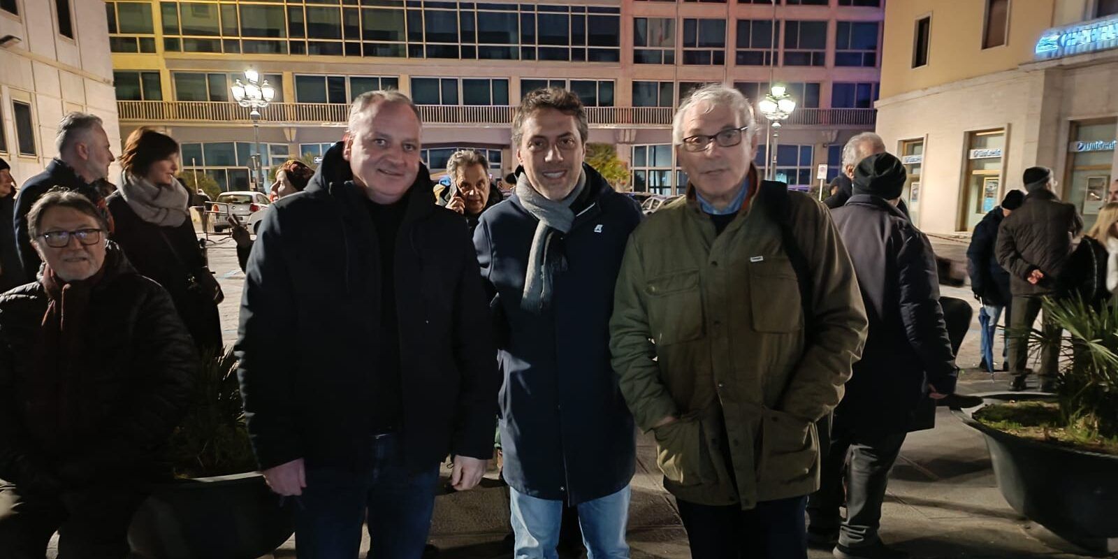 La Cgil in piazza a Catanzaro per manifestare contro la guerra in Ucraina