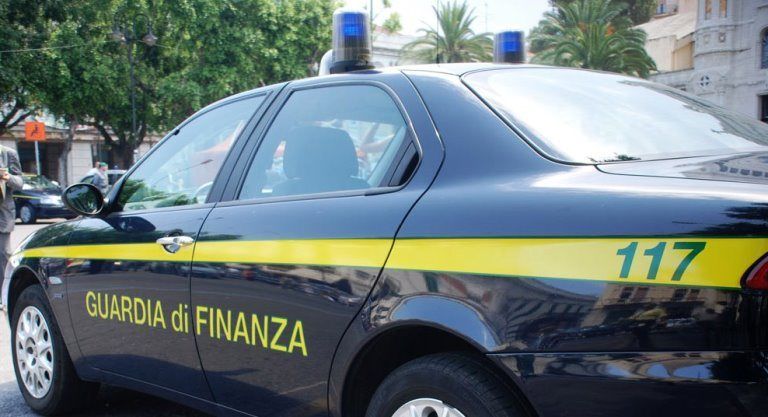 Ottocento falsi braccianti, truffa da un milione di euro