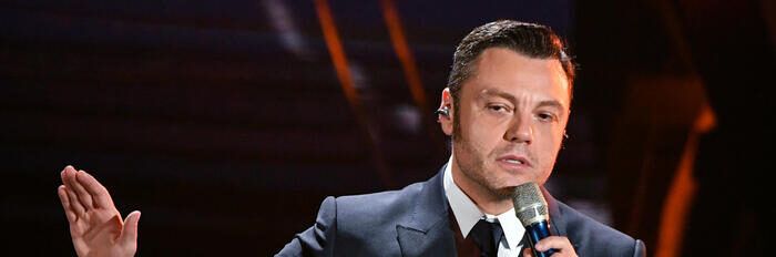 Il tribunale pignora 9 milioni di euro a Tiziano Ferro