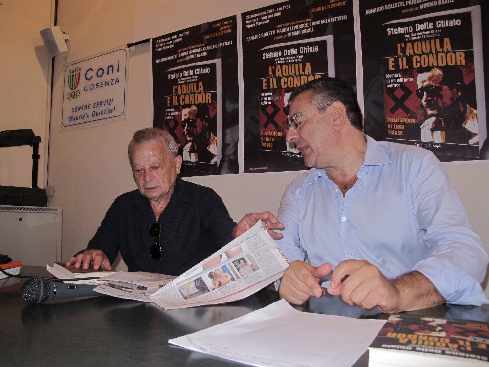 A Cosenza la destra di piazza e di governo