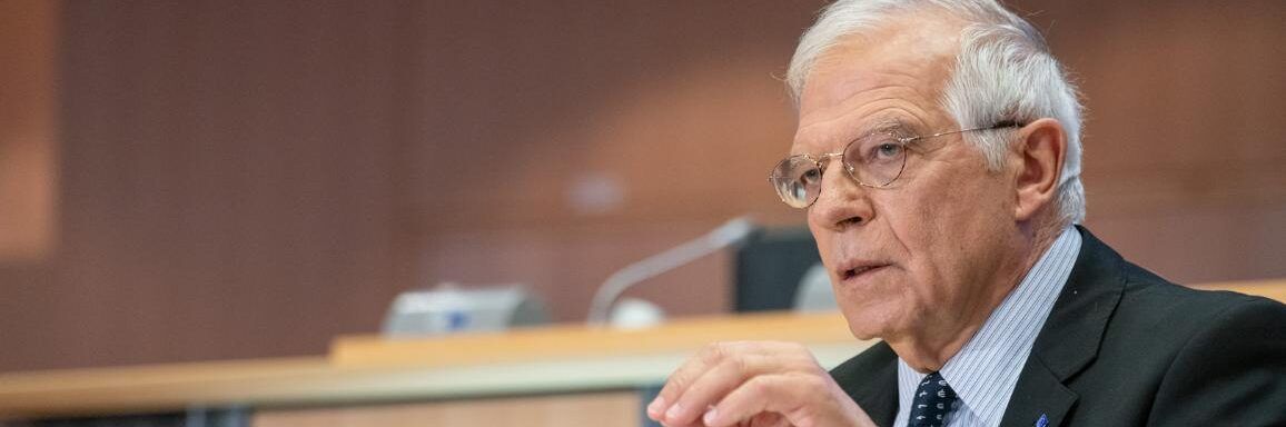 «La “no fly zone” sarebbe uso della forza, spetta alla Nato»