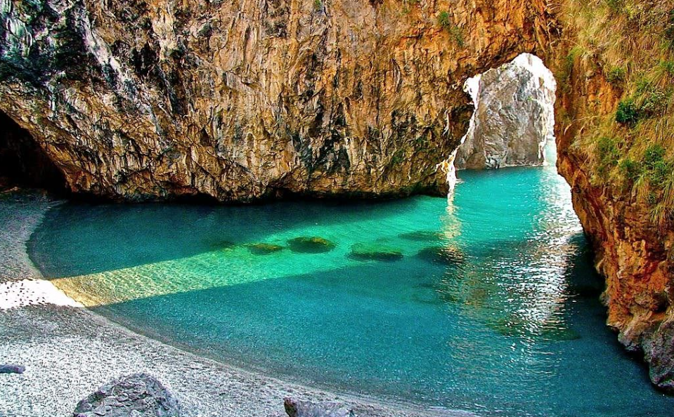 San Nicola Arcella tra i borghi più belli d’Italia. «Simbolo di storia e paesaggio»