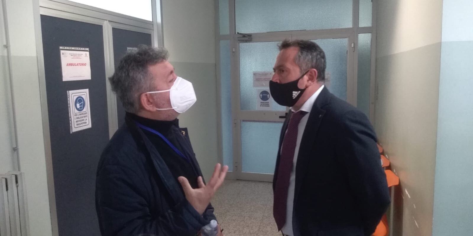 «I blitz folkloristici (e inutili) di Spirlì»