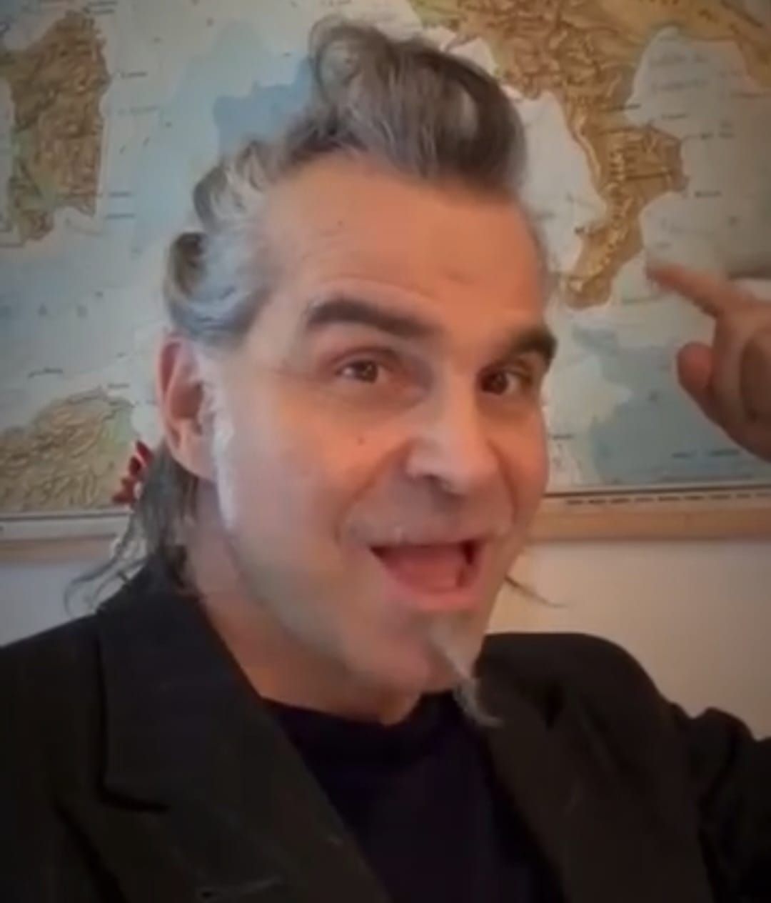 Borgo dei Borghi 2024, l’appello di Piero Pelù per Badolato: «Un posto bellissimo» – VIDEO