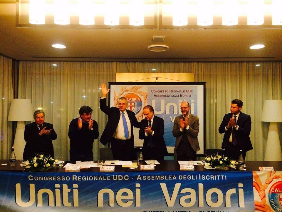 L'Udc torna a destra: un patto elettorale con Fi