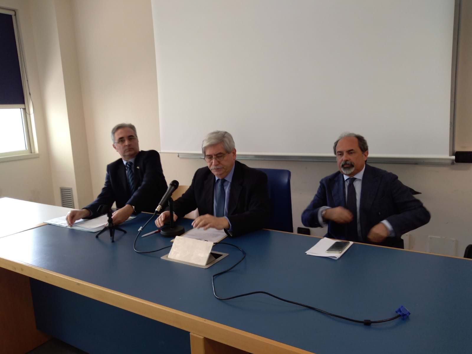 Nel 2018 più di 10mila nuovi casi di tumore (ma sono in calo) – I DATI