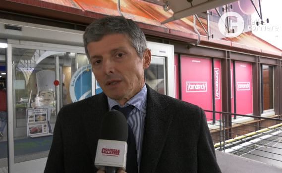 L'impegno del sottosegretario: «In Calabria serve una legge per l'editoria. Manca da 40 anni» – VIDEO