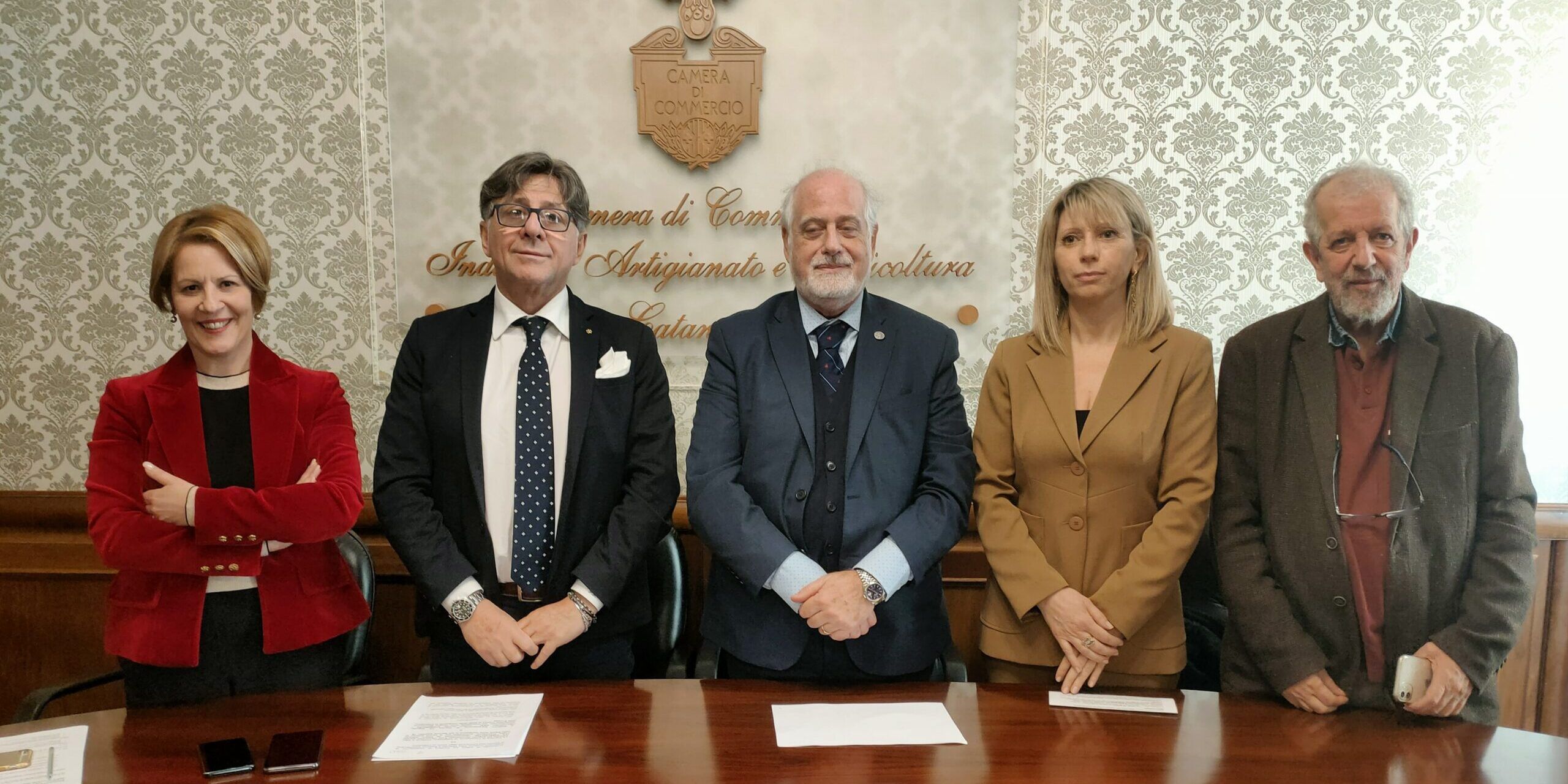 Nell’edificio della Camera di Commercio di Catanzaro spazi e volumi per gli studenti