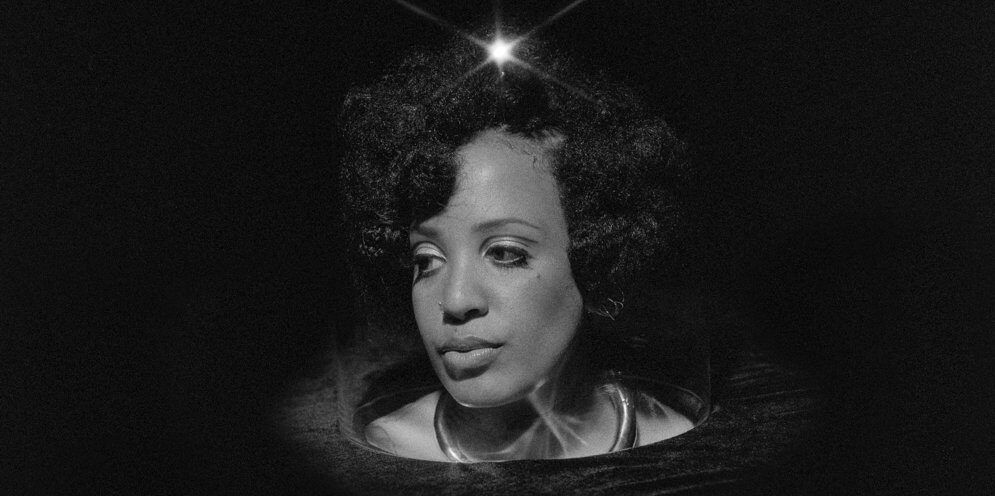 «”An orange colored day”, ode all’amore e alla perdita»