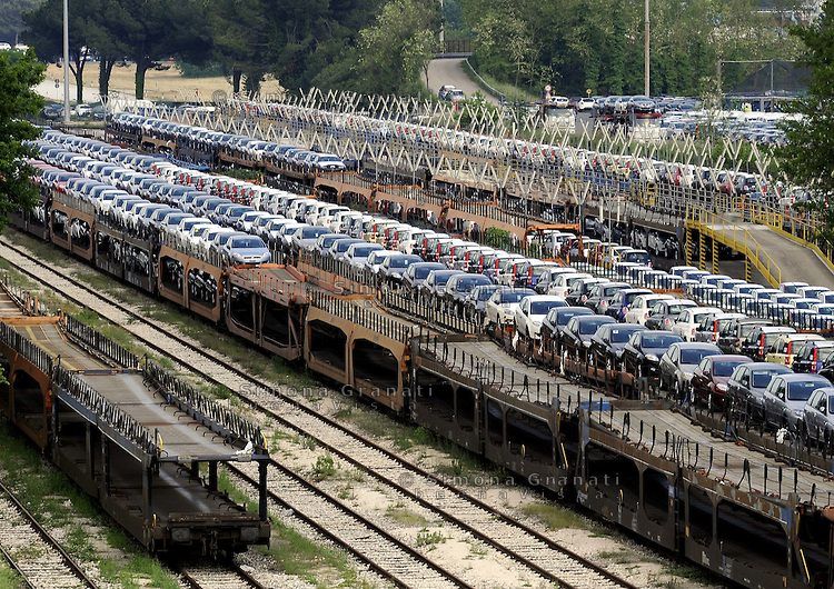 Lamezia, la Fiat revoca il mandato di concessionaria alla famiglia Perri