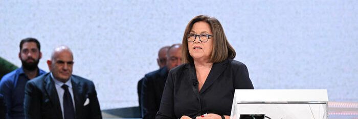 Lucia Annunziata lascia la Rai: «Non condivido la linea del governo»
