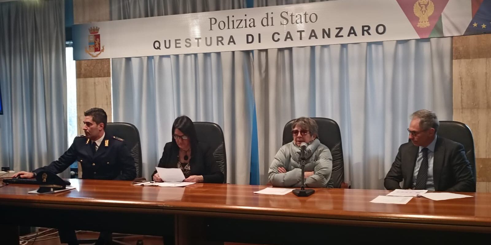 Violenza di genere, al via a Catanzaro il percorso formativo promosso dalla Questura con il Ccs