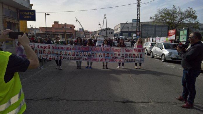 Veleni dell'Eni in Calabria, protesta a Gioia Tauro