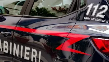 Aggredito in piazza, muore davanti al figlio di 11 anni